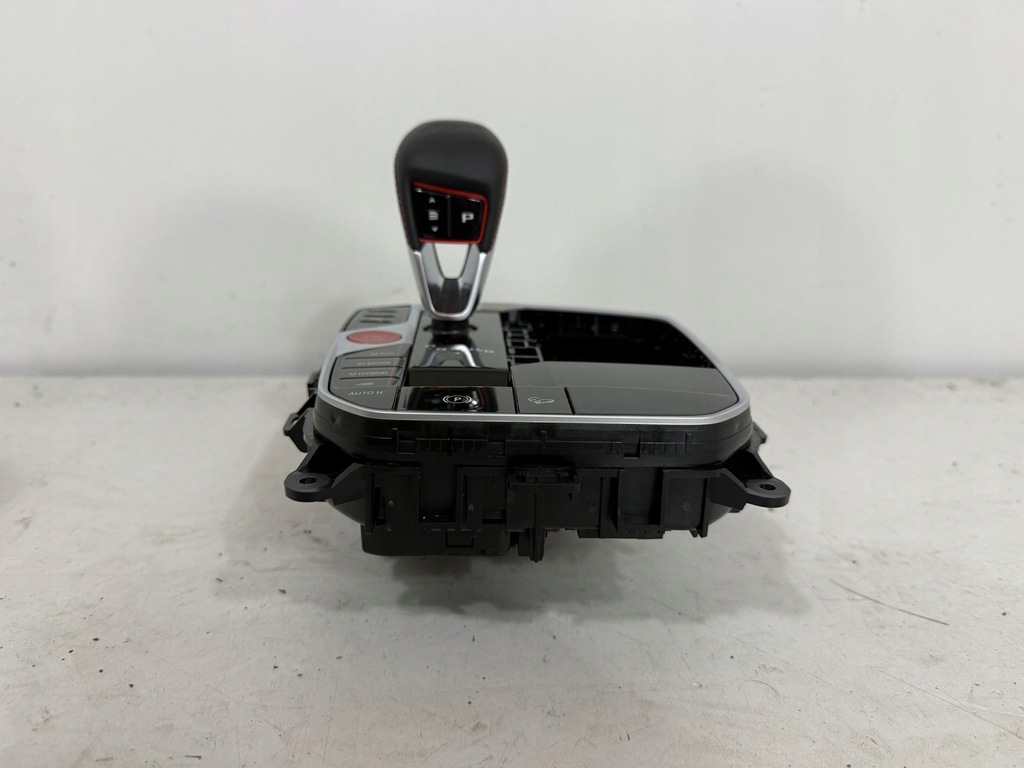 фото №9, Bmw xm 2023 домкрат переключения передач / верхний