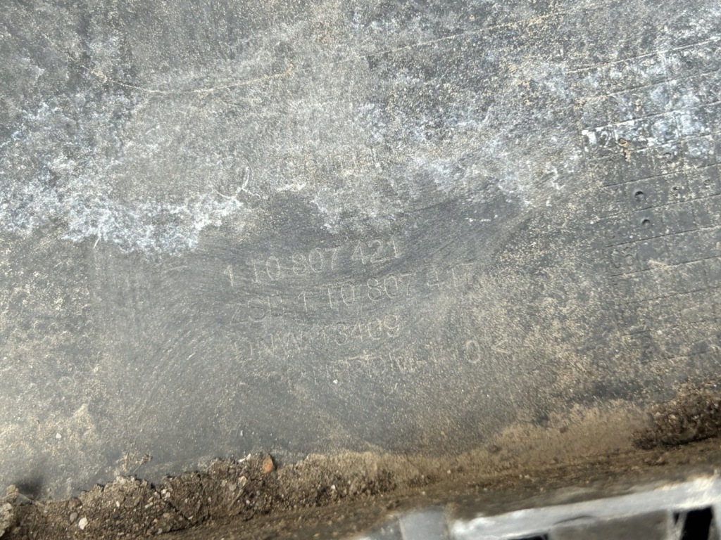 Бампер задня задній vw touran i 1t0807421 Доставка