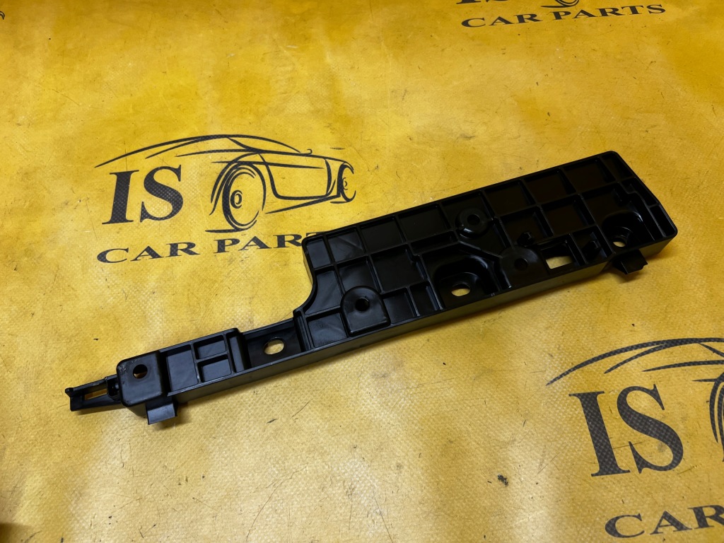 Комплект держатель кронштейн порог правое  правый  audi a8 d5 long с Разборки