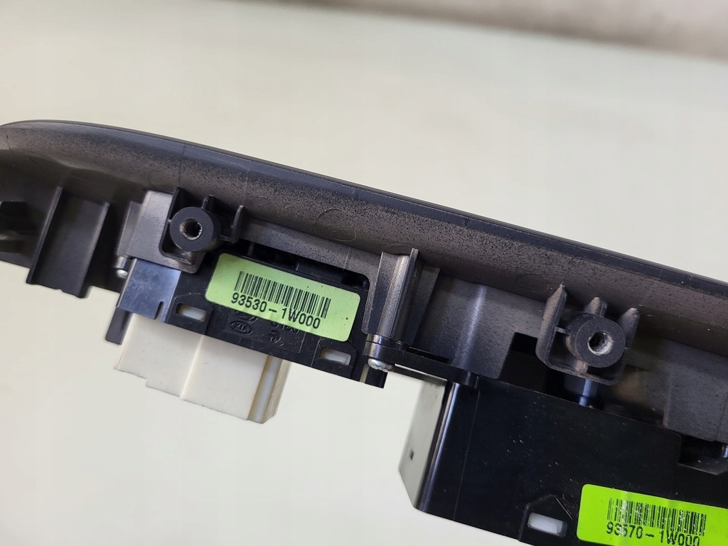 фото №12, Панель управление стекла водителя переключатель kia rio iii 3 82730-1w020