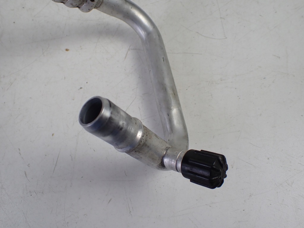 фото №4, Шланг трубка кондиционера audi a5 8t 8k0260707ac