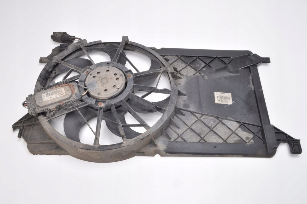 фото №1, Ford focus mk2 volvo s40 ii v50 2.0 вентилятор радиатора 3m5h-8c607-rj