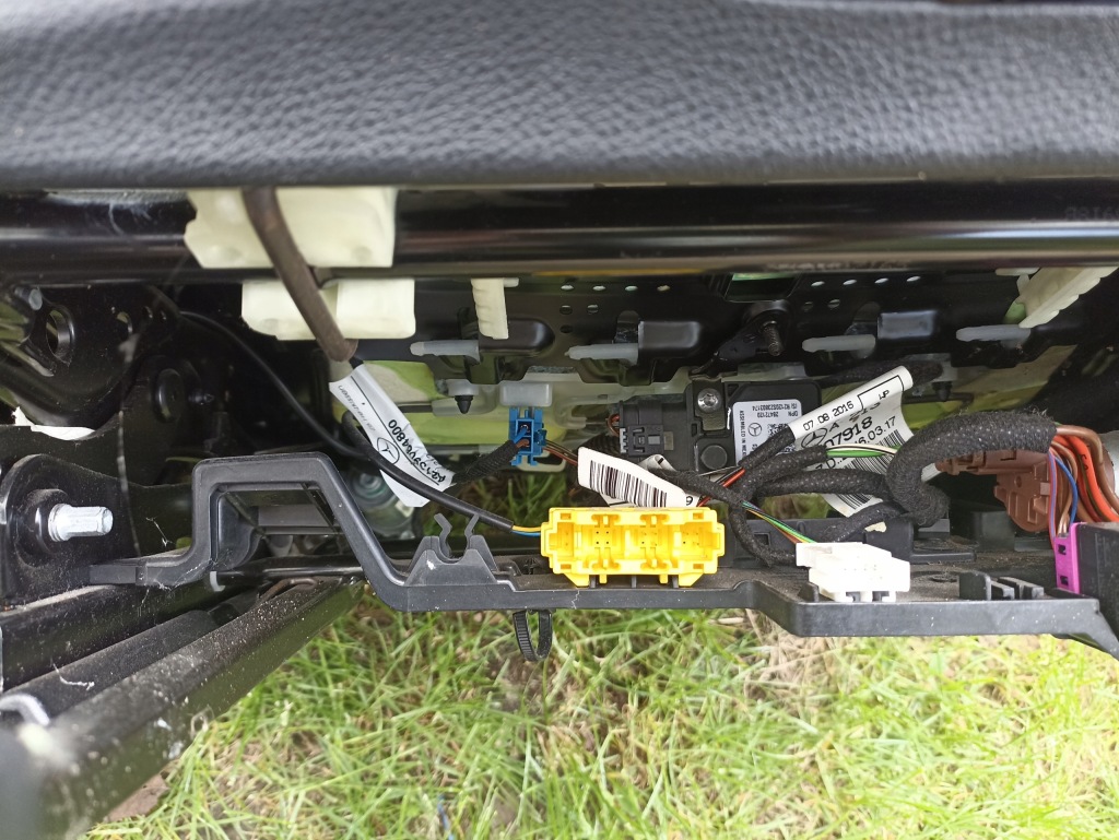 Сидіння електричний заднє сидіння шкіра alcantara комплект mercedes w213 sedan uk Київ