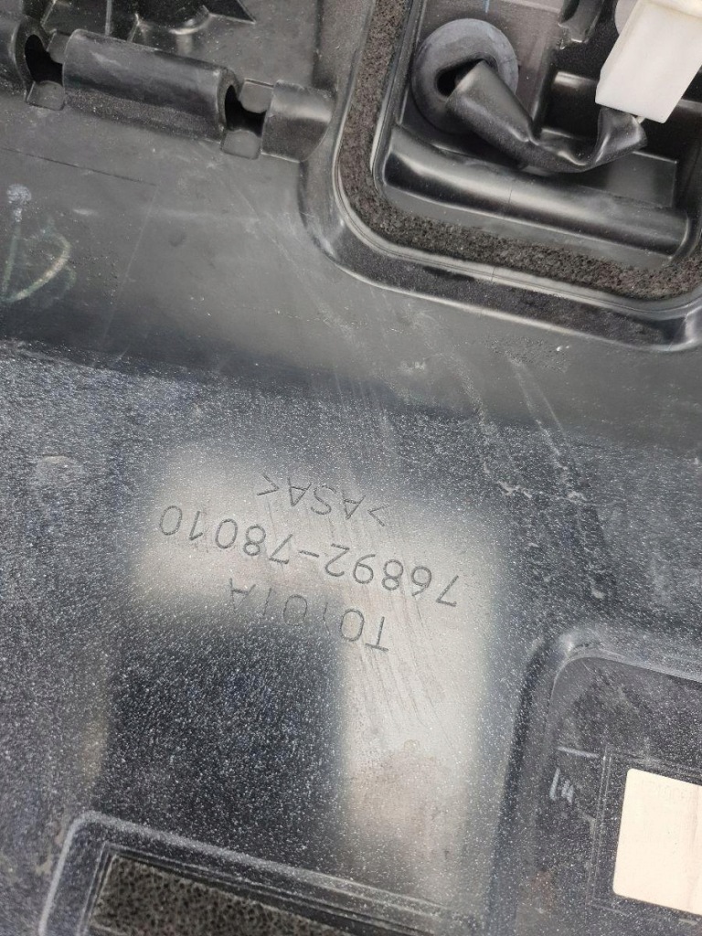 фото №11, Спойлер крышки спойлер lexus nx 300 76892-78010