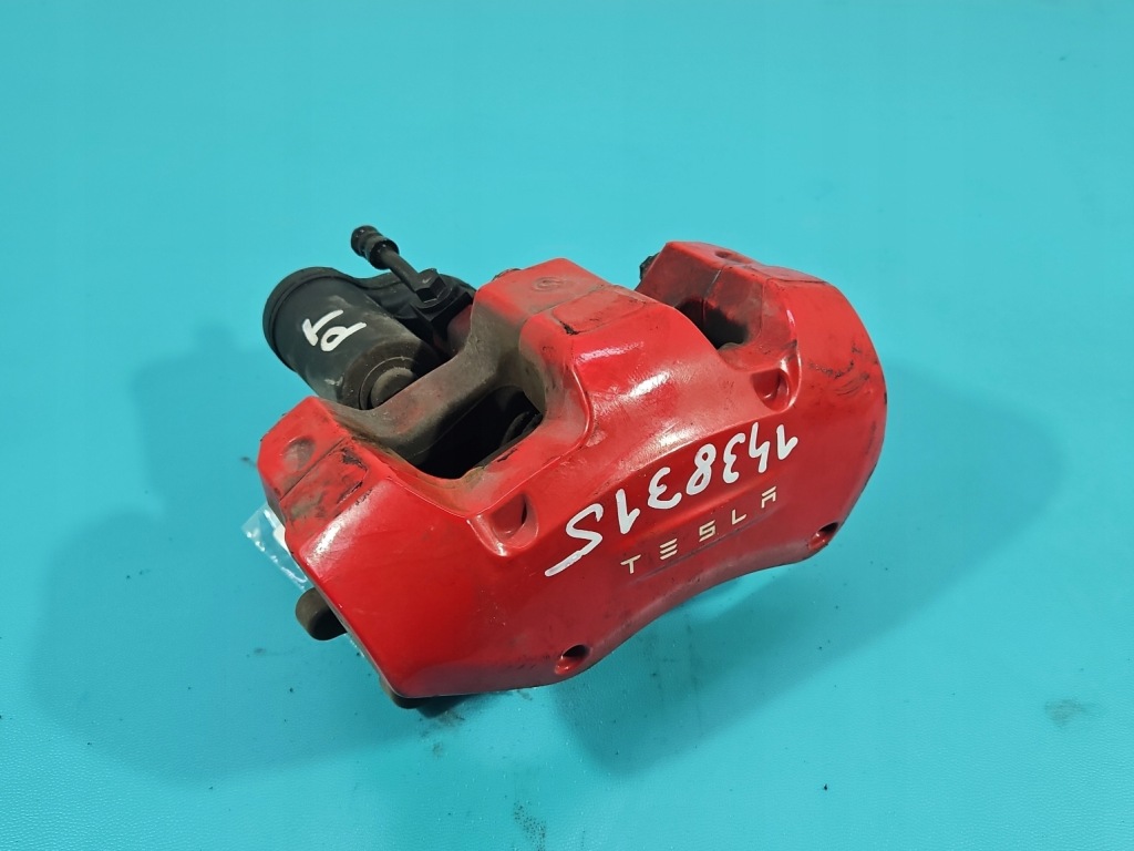 Купить Суппорт задний  правый tesla model 3 2017- brembo