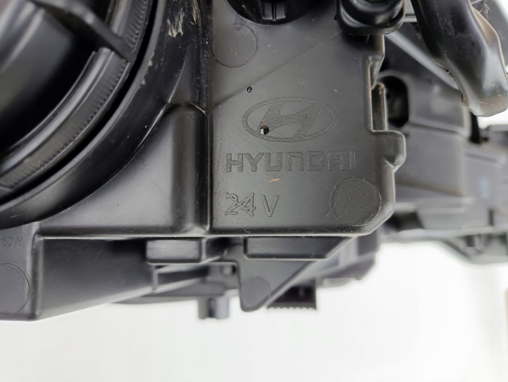 фото №9, Hyundai elantra vi lift 18-21r led лампа перед левая оригинал 92101-f2