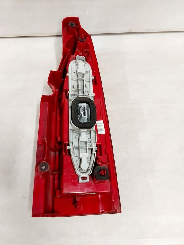 фото №4, Partner ii iii lift лампа левый задняя левая задняя