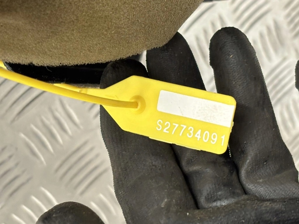 Приборная панель панель  подушка безопасности подушка пассажира toyota auris 1 1 европа Киев