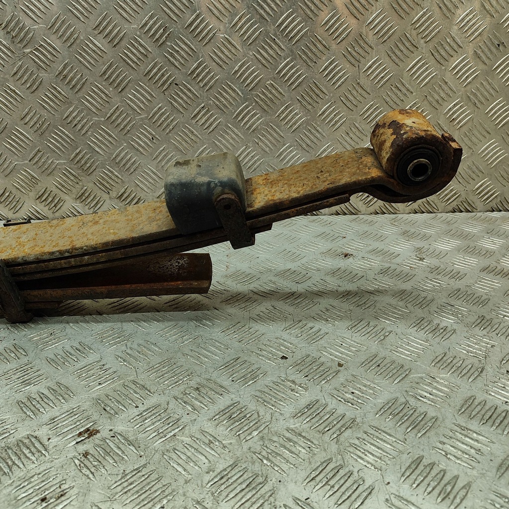 фото №7, Isuzu d-max 2012 права сторона ресора задній