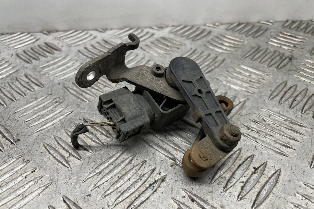 фото №7, Датчик высоты подвеска bmw 7 f01, f02 6788569 3.0l дизель 180kw