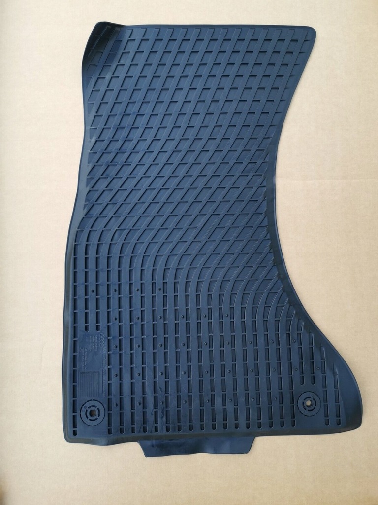 фото №9, Килимки гумові audi s4 8k1061221a перед