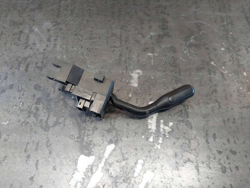 фото №7, Важіль / перемикач двірник audi a4 b5 8d 8d0953503a