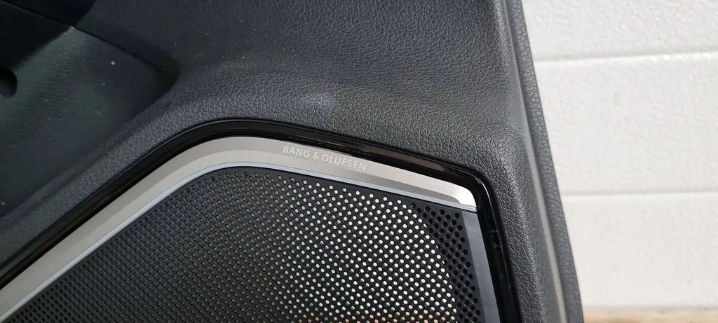 фото №13, S3 8v sedan a3 обшивка дверь левый задняя sedan кожа bang 8v5867305