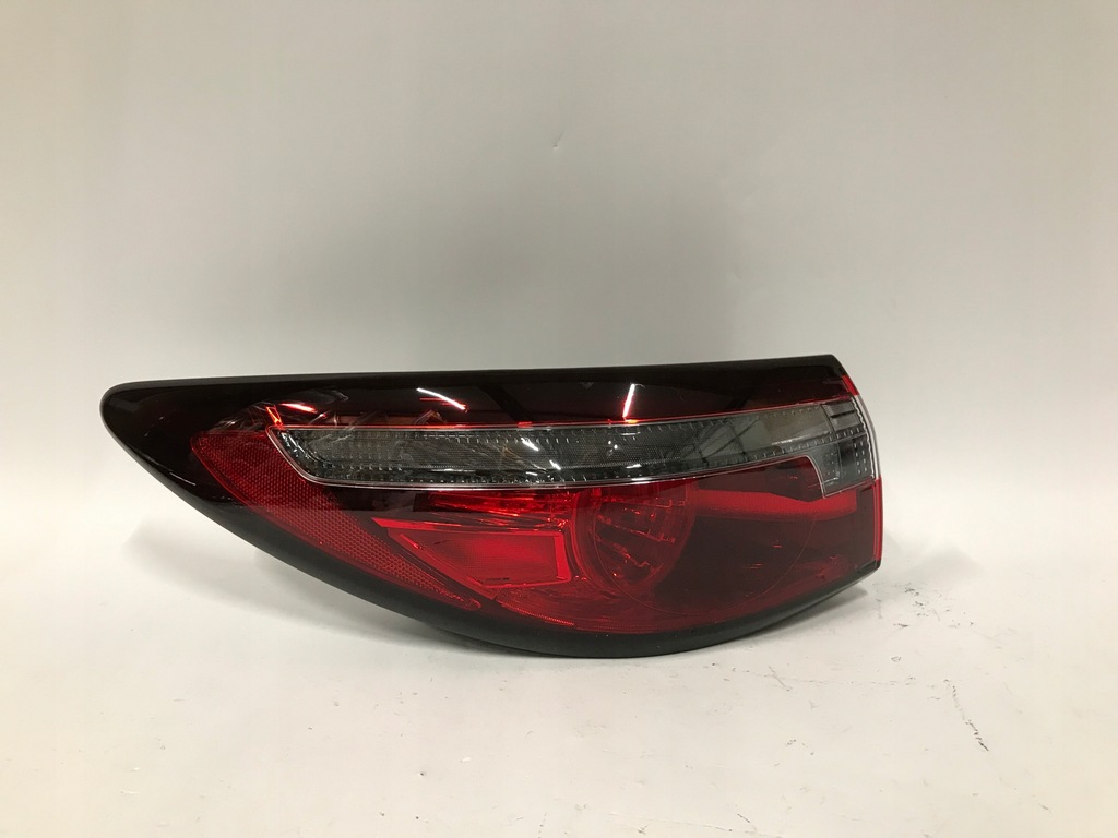 фото №1, Mazda 6 gl sedan 19- лампа задняя левая led europa nowa!