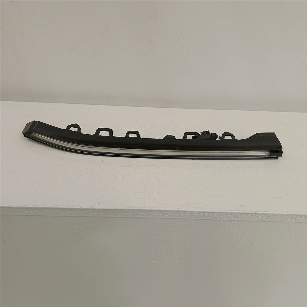 фото №1, Led решітка правий vw t-roc 2ga lift po 2022 2ga941654a