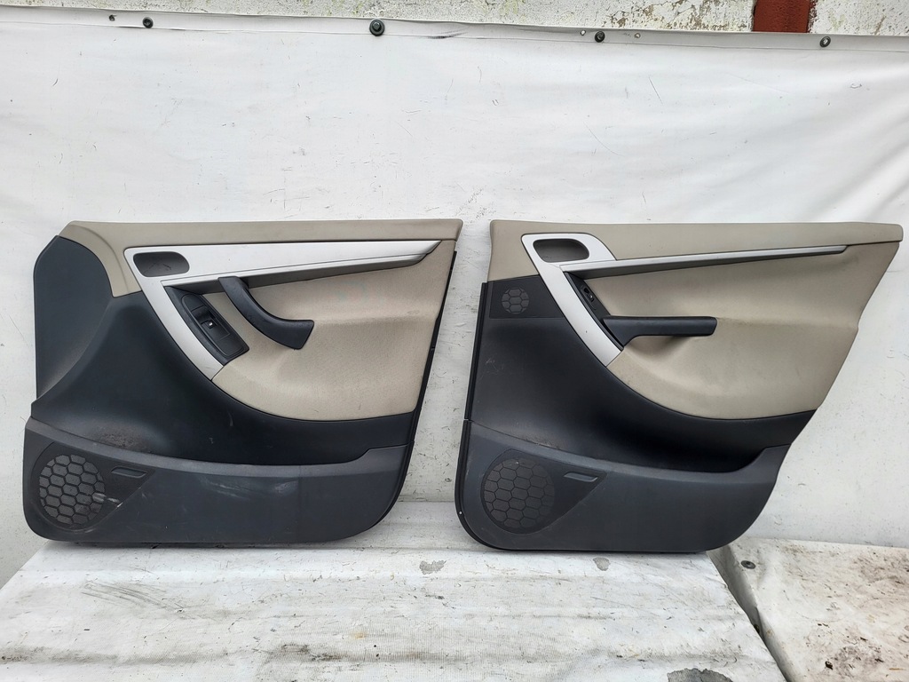 фото №7, Сиденья ремни обшивки kpl citroen c4 picasso