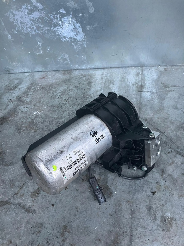 фото №1, Конденсатор осушитель кондиционера zoe 921405885r