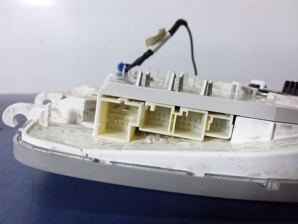 фото №5, Mercedes e w212 освітлення кабіни лампа стельовий a2129001509