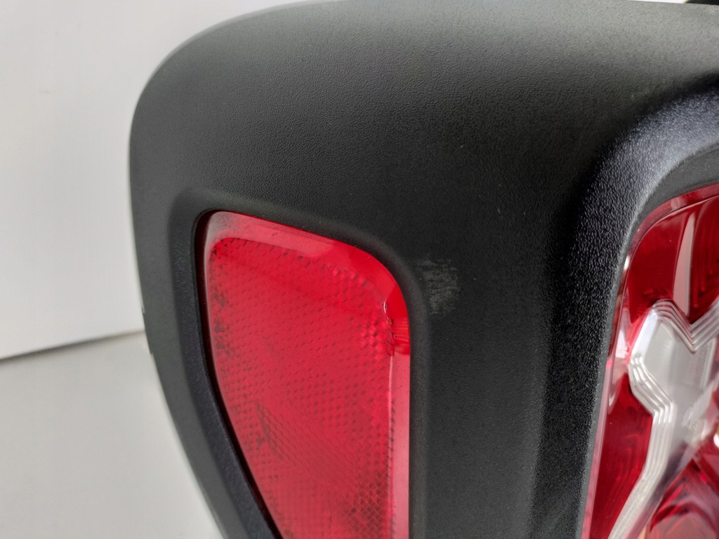 фото №3, Лампа ліва задня jeep renegade 18- lift