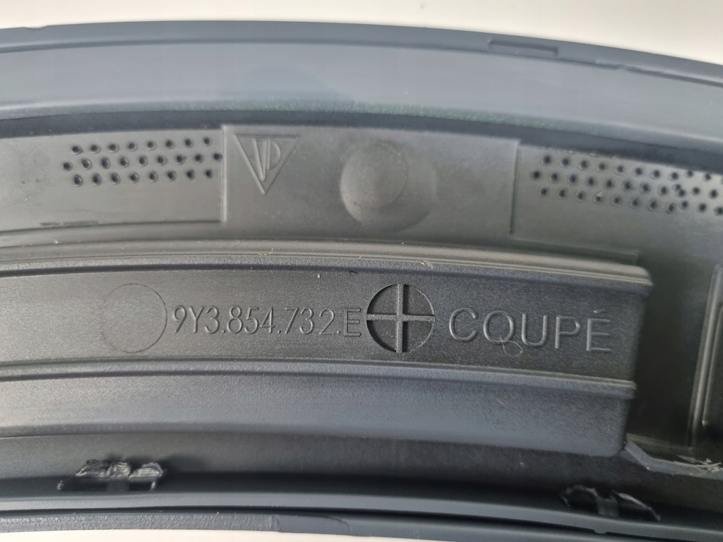 фото №9, Porsche cayenne coupe молдинг крыла задняя правая задняя 3y3854732e