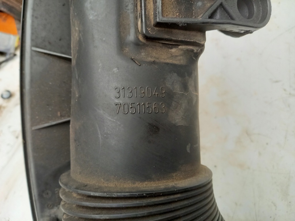 фото №11, Корпус фильтра воздуха воздухозаборник volvo xc60 2008- 2.0d