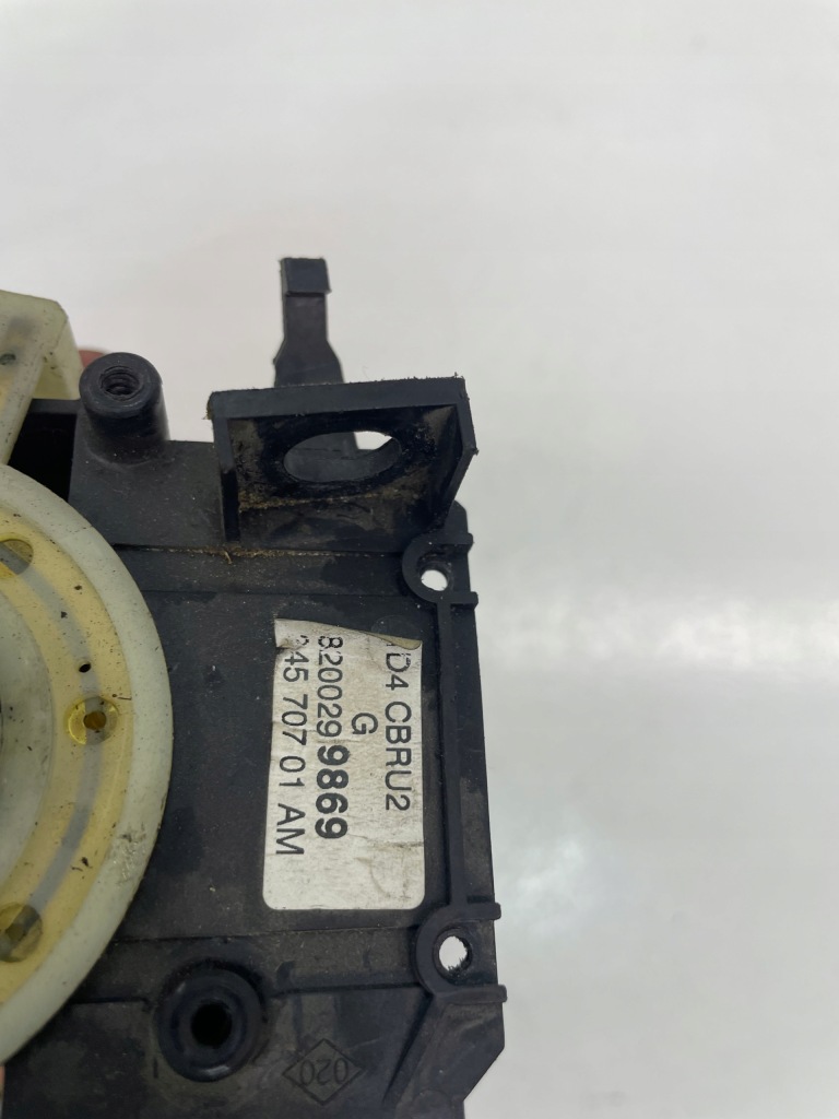 Перемикач комбінований стрічка renault оригінальний номер 8200299869 Доставка