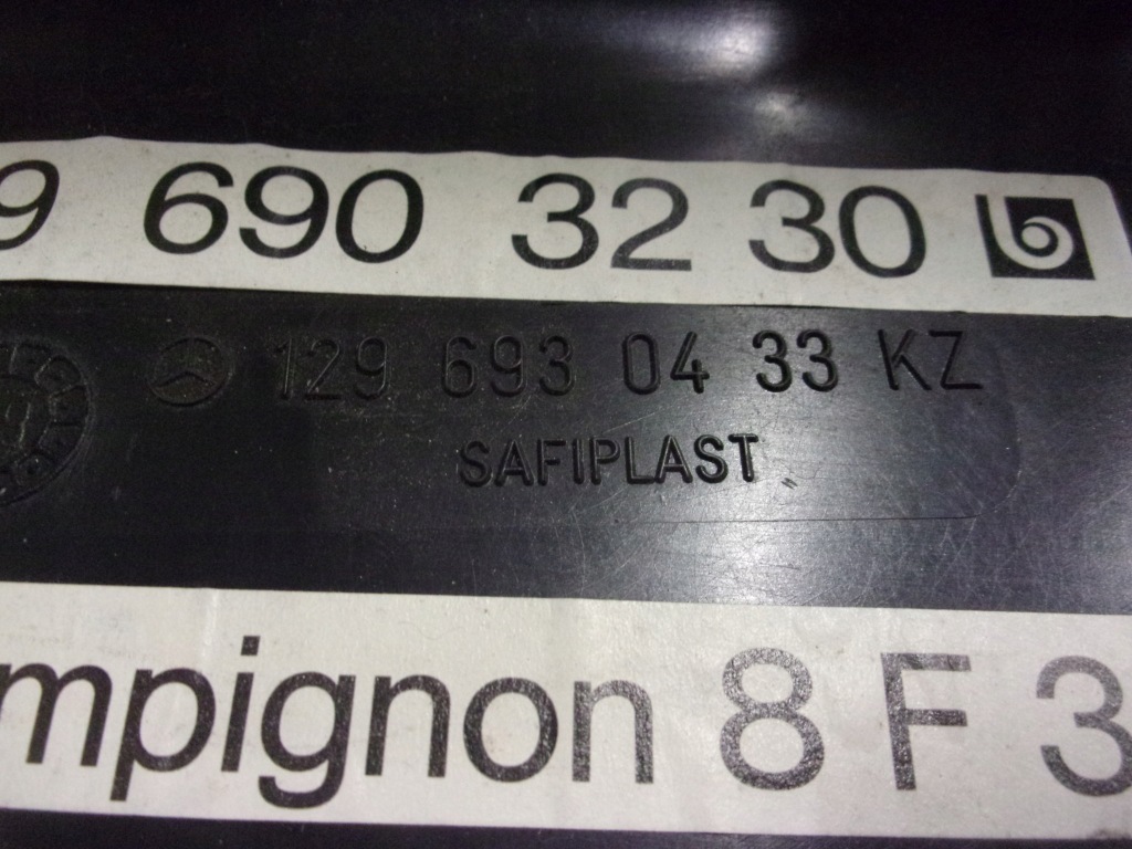 Mercedes r129 sl 500 обивка обшивка багажника champignon 1296903230 Киев