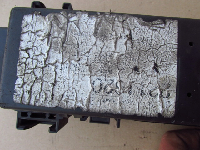 фото №6, Cherokee liberty kj lift 3.7 бензин коробка запобіжників 56047185ad