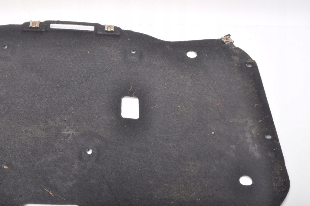 Porsche cayenne 9y0 3.0 гибрид накладка подвеска 4m0825235a Недорого