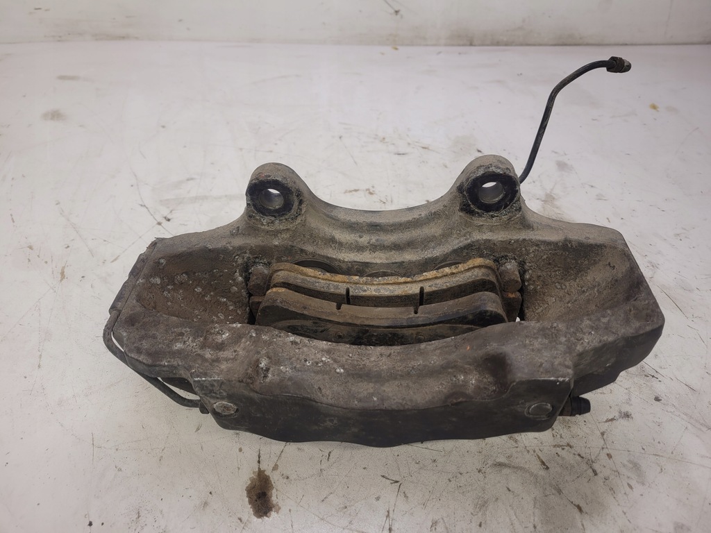 фото №5, Супорт гальмівний правий перед audi q7 4l 18 zr