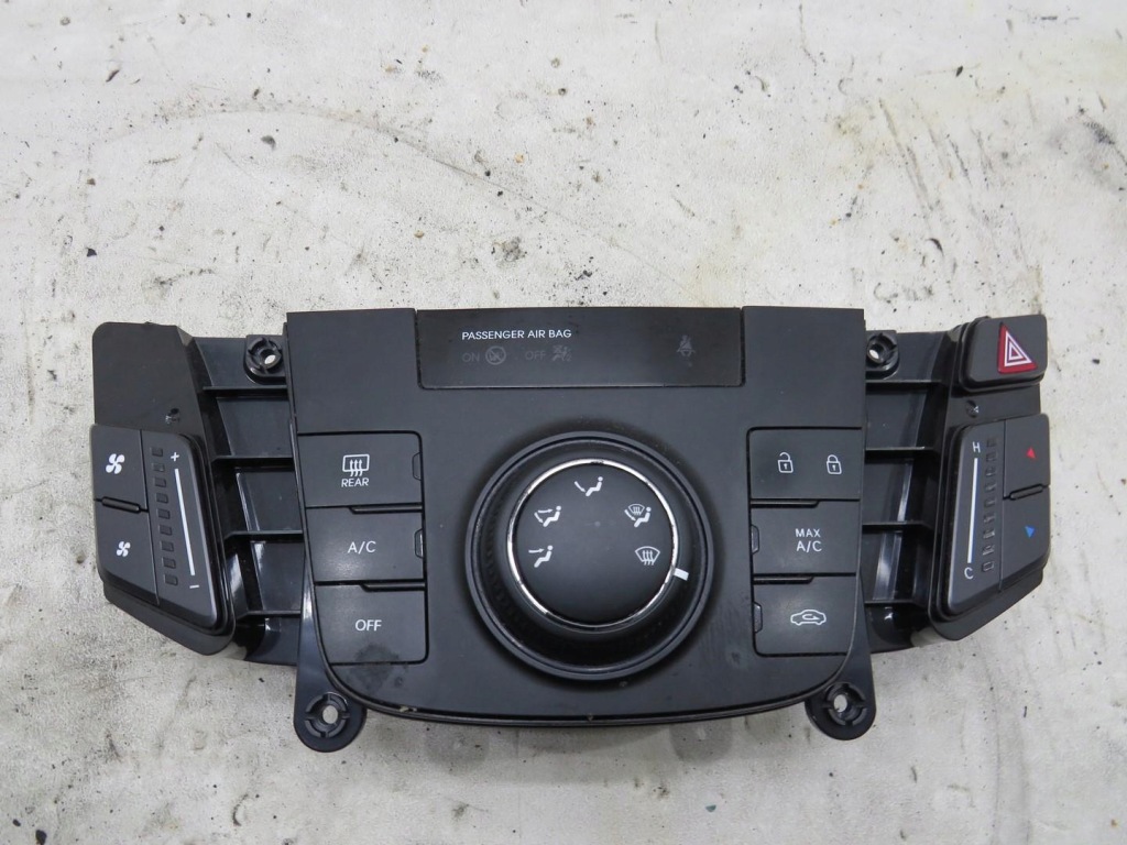 фото №1, Панель кондиціонера hyundai i40 97250-3zrc0