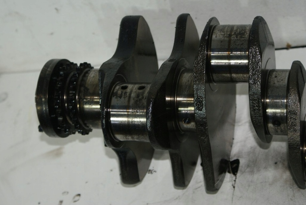 фото №4, Audi a8 d3 4.0 tdi wał колінчастий 057d