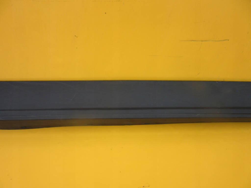 Range rover sport молдинг накладка поріг ліва права в Україні