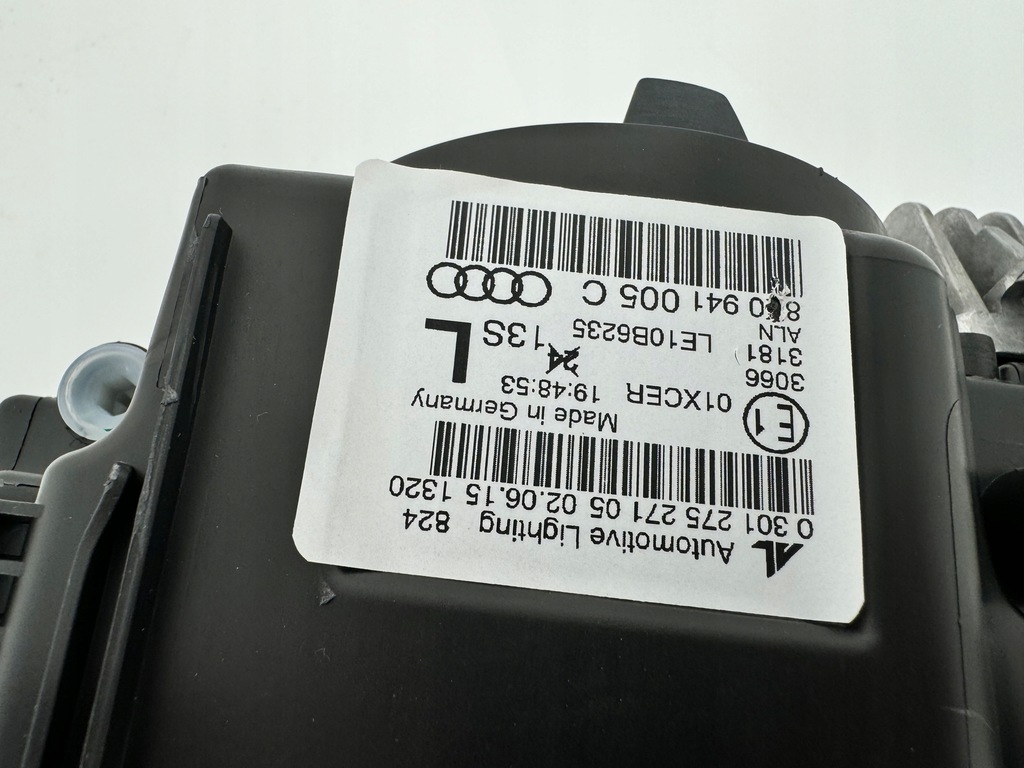 фото №13, Audi a5 8t0 lift ксенон + led некрутящаяся лампа левая правая