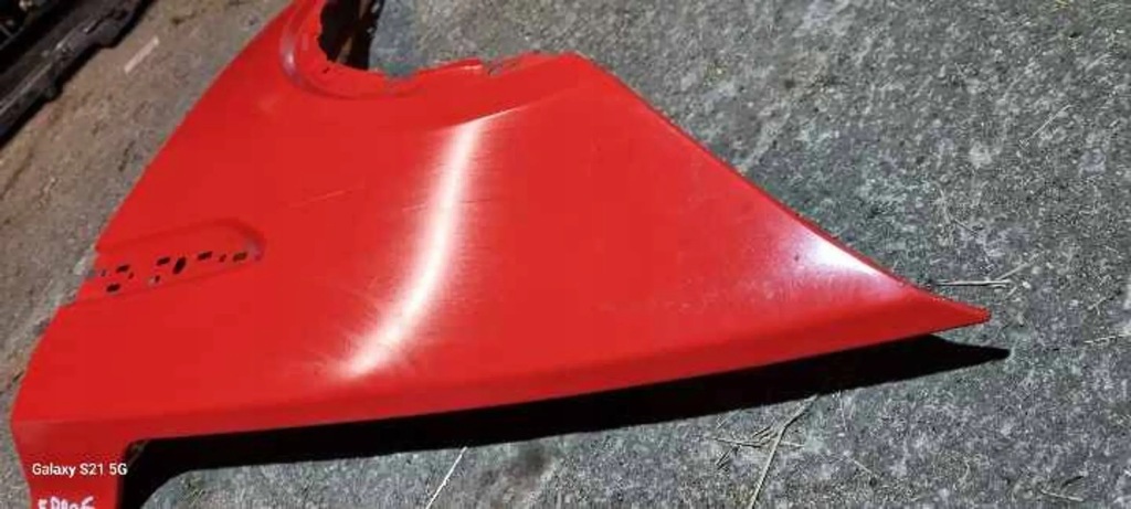 фото №11, Jaguar e-pace 2017 ліва сторона крила