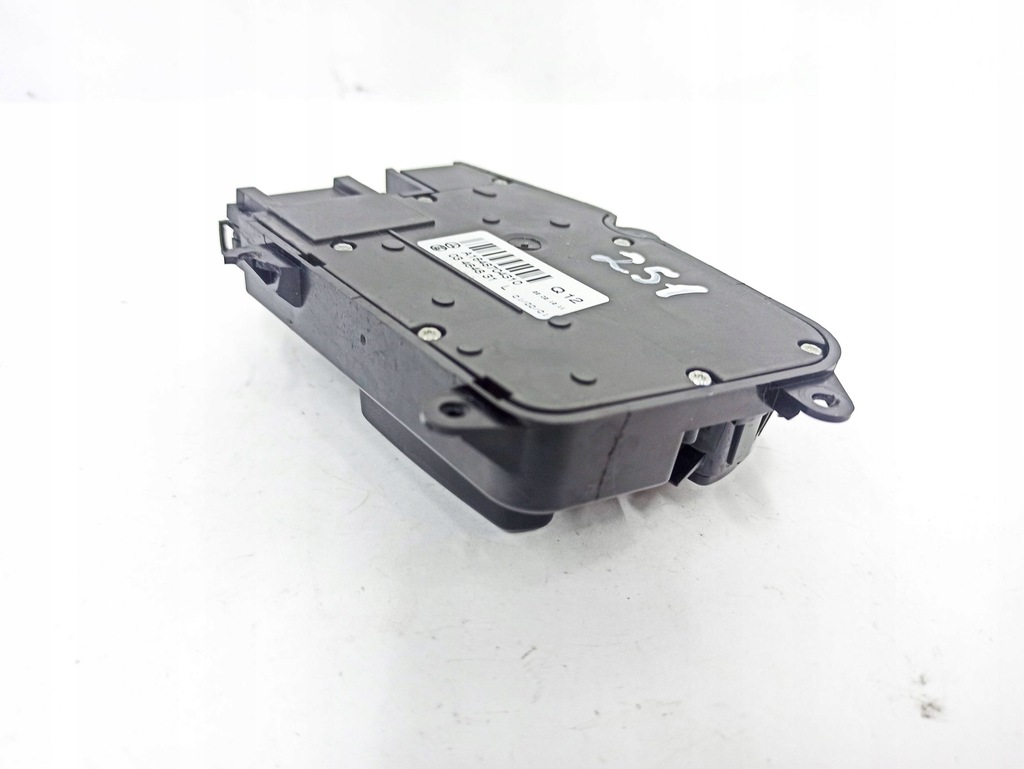 фото №16, Mercedes-benz r w251 2012 панелі керування, перемикачі