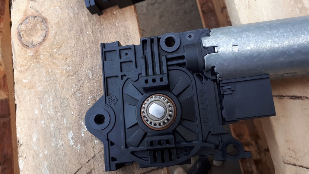 фото №9, A5 8w моторчик люк панорама 100282299c