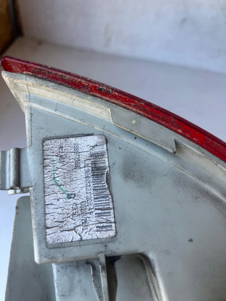 фото №6, Лампа правий задня w крила peugeot 508 i sw kombi 9686779680