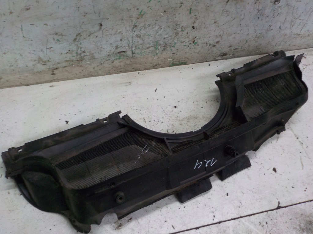 Купити Mercedes w124 жабо