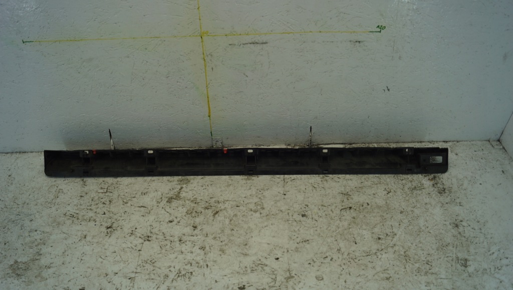 фото №13, Направляющая кронштейн накладки порога левый bmw x3 e83