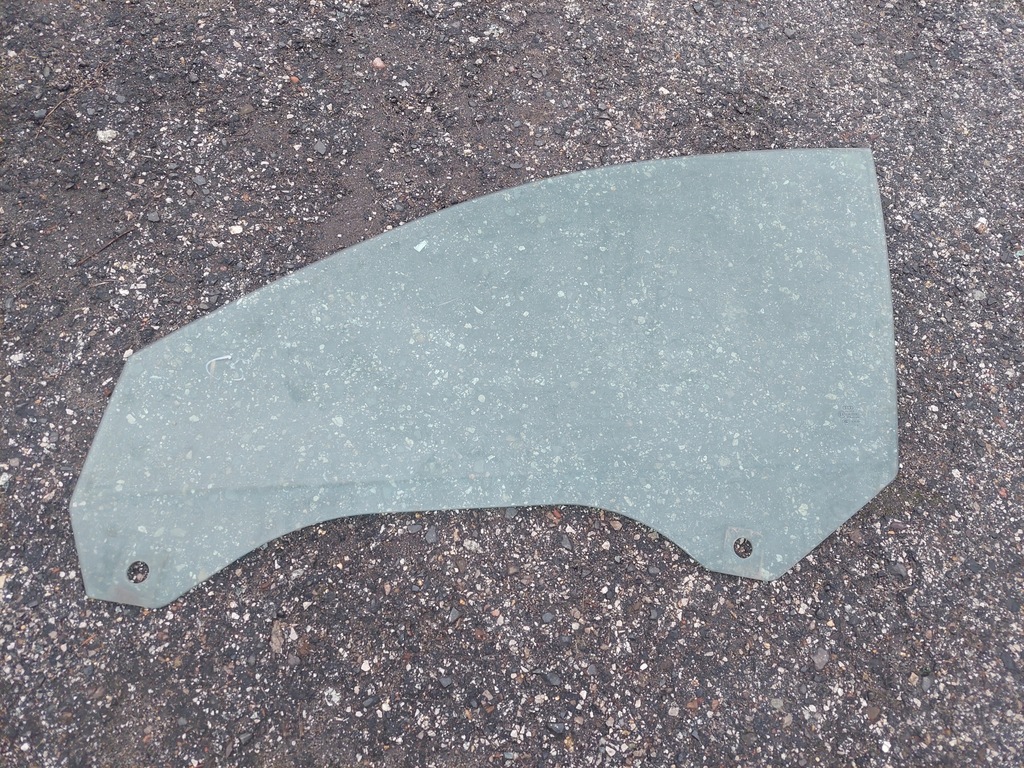 фото №1, Стекло левая перед audi a6 c5 04r lublin