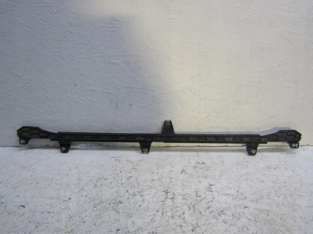 фото №1, Scania r s решётка решётка радиатора бампера перед 2307668