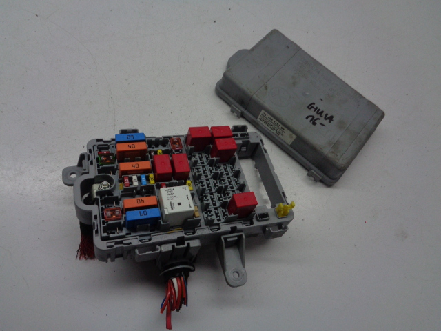 фото №3, Коробка предохранителей alfa romeo giulia 2016-