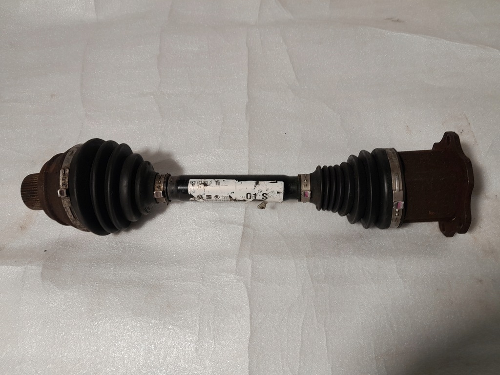 фото №1, Audi a4 b8 приводной вал перед 8k0407271d