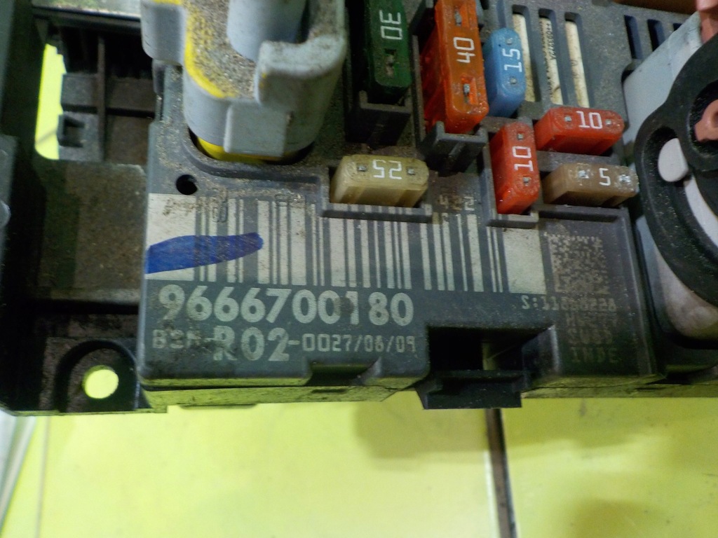 фото №5, Peugeot 3008 i 1.6 hdi 09r 5d коробка запобіжників bsm 9666700180