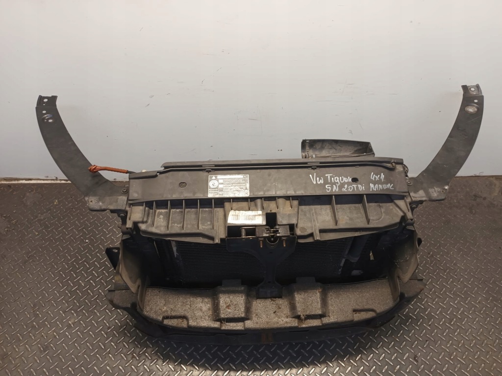 фото №1, Pas передний усилитель vw tiguan 5n 2.0 tdi