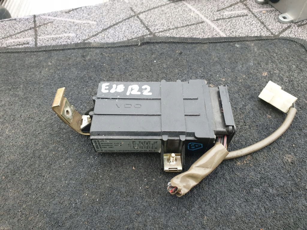 фото №1, Porsche 928 модуль освітлення 92864160302