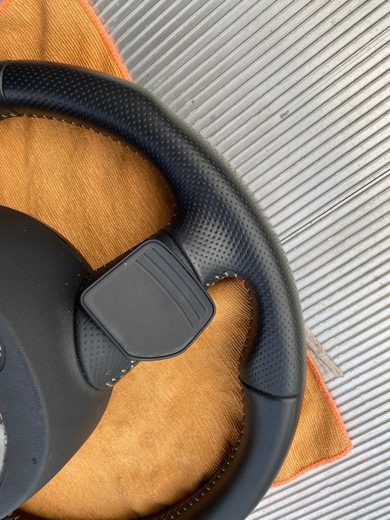 фото №6, Audi q3 s-line 2011-18 воздуховод оригинал ładna лепестки переключения q3