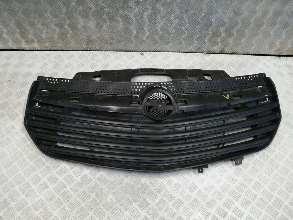 фото №1, Решітка радіатора решітка радіатора бампера opel vivaro b