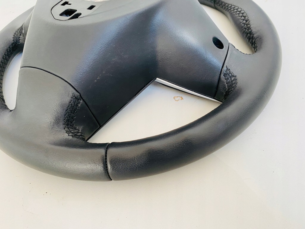 фото №5, Bmw 2 f45 повітропровід шкіра